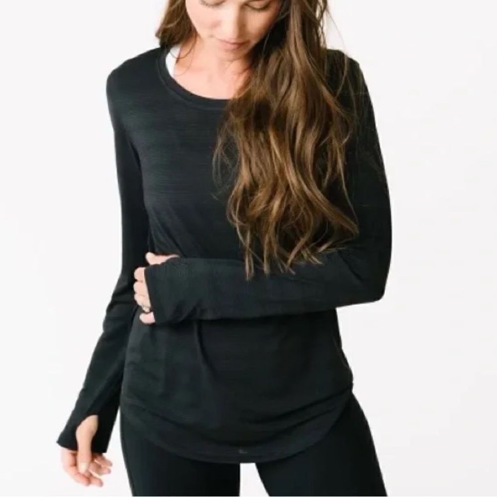 Zyia Active Black Subtle Striped Long Sleeve Activewear Top Women’s 2XL Plus